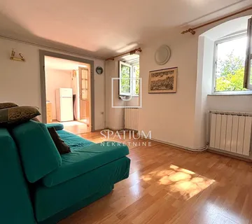 KOZALA, RENOVIRANI DVOETAŽNI STAN - cover