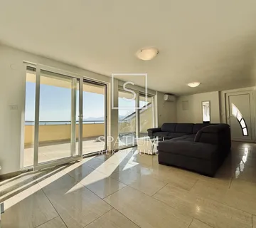 SRDOČI, PROSTRAN STAN ZA DUGOROČAN NAJAM - cover