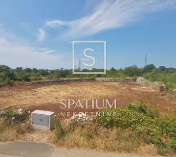 SVETVINČENAT, GRAĐEVINSKO ZEMLJIŠTE SA DOZVOLOM I PLAĆENIM KOMUNALIJAMA - cover