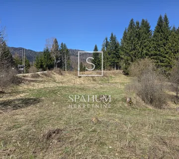 CRNI LUG, GRAĐEVINSKO ZEMLJIŠTE  - cover