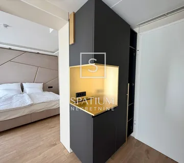 CRIKVENICA, APARTMAN U CENTRU GRADA - cover