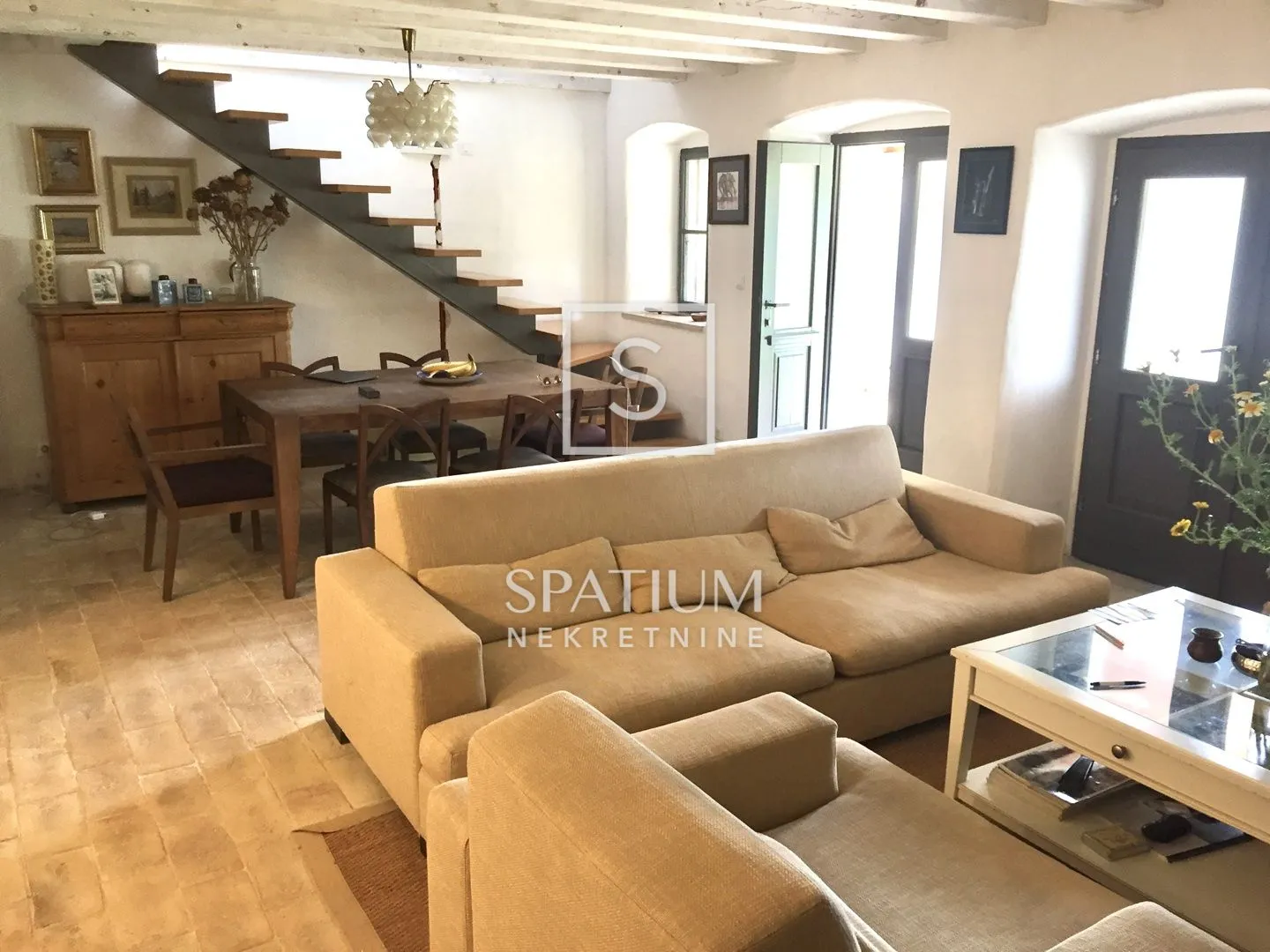 LABIN, ISTARSKA KAMENA KUĆA NA MIRNOJ LOKACIJI - cover