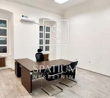 RIJEKA, CENTAR, URED 28 m2 - cover