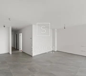 NOVIGRAD, ISTRA, DVOSOBAN STAN U MODERNOJ NOVOGRADNJI SA POGLEDOM NA MORE S5 - cover