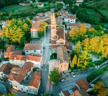 ŽMINJ, OKOLICA, ZEMLJIŠTE S GRAĐEVINSKOM DOZVOLOM NA MIRNOJ LOKACIJI - cover