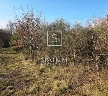 LABIN, GRAĐEVINSKO ZEMLJIŠTE 3500 M2 - cover