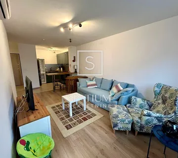 PULA, NOVOGRADNJA SA GARAŽOM I UPORABNOM DOZVOLOM - cover