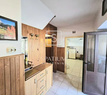 ŽMINJ, DVOJNA KUĆA  - cover