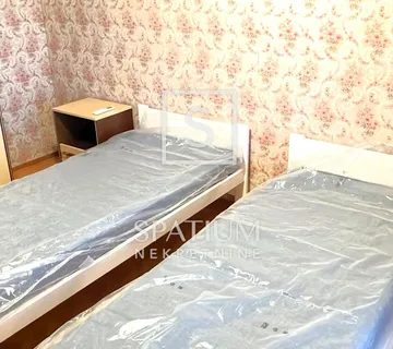 RUBEŠI, KUĆA ZA NAJAM RADNICIMA - cover