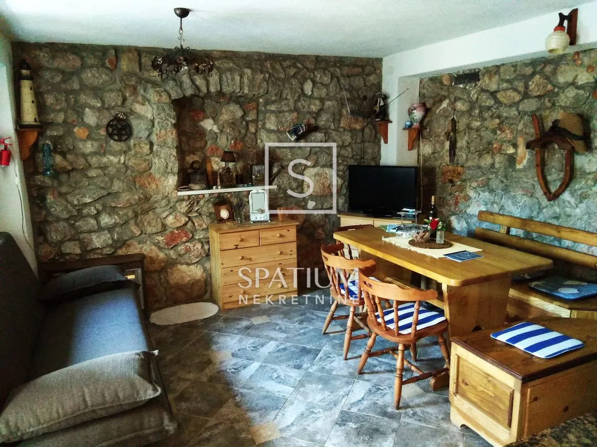 NOVI VINODOLSKI, JAKOV POLJE, KAMENA KUĆA S POGLEDOM NA MORE - cover