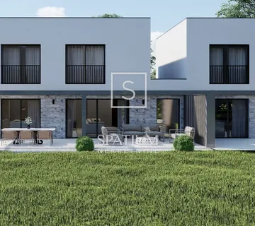 POREČ, MODERNA KUĆA U NIZU S KROVNOM TERASOM - cover