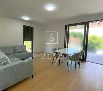 ZAMET, DVOSOBAN STAN U NOVOGRADNJI, ZA NAJAM - cover