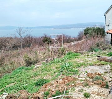 CRIKVENICA, TEREN S POGLEDOM NA MORE - cover