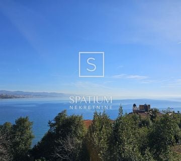 OPATIJA, STAN ZA RENOVACIJU PRVI RED DO MORA - cover