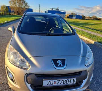 Peugeot 308 - cover
