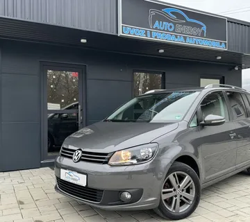 VW Touran 1,6 TDI CUP Navi, Grij.sjed., Euro kuka, Park Pilot - cover