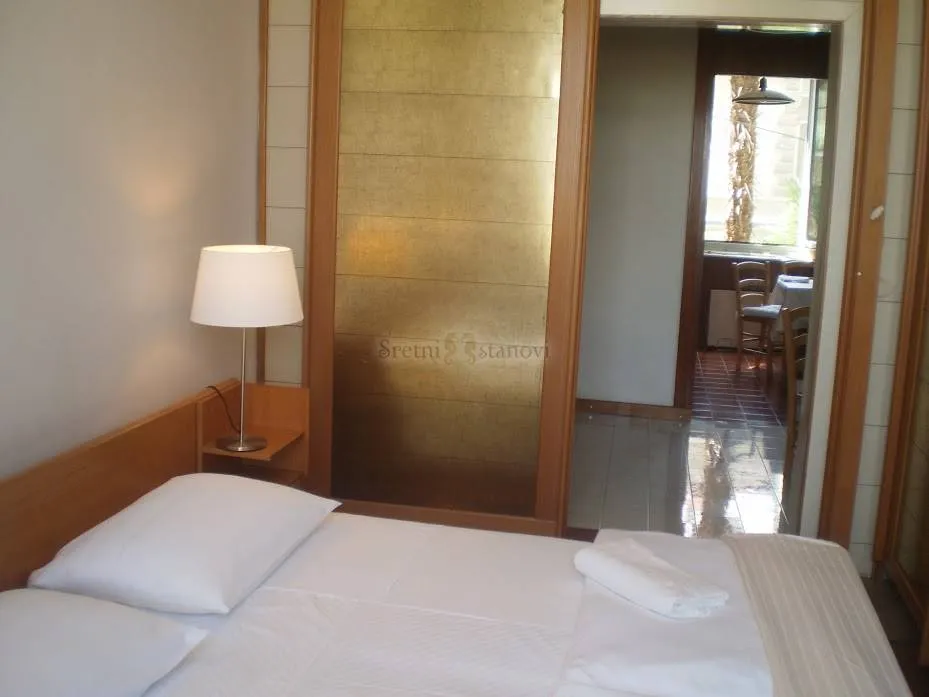 Opatija,47 m2, 2S s balkonom, centar - cover