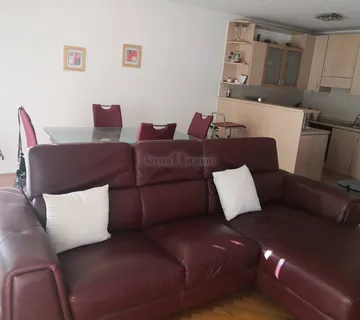 Drenova, 2S+DB, 80 m2, s balkonom i pogledom - Rijeka