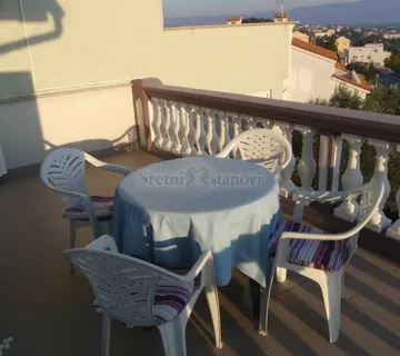 Krk, najam, 2S+DB,50 m2 s balkonom, korištenje bazena - cover