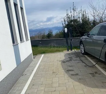 Ika, stan, 109 m2, 2S+DB, s terasom i parkingom, novogradnja - cover
