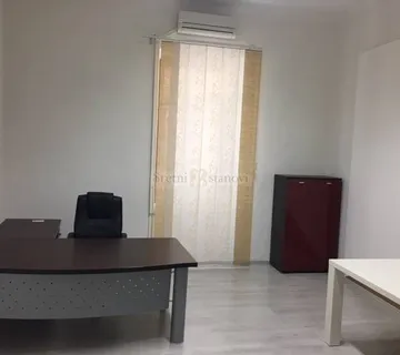 Centar, 28 m2, kimatizirano i opremljeno - cover