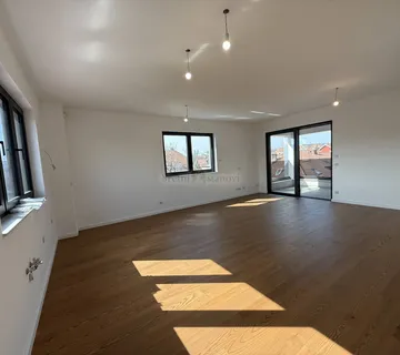 Luksuzni penthouse u centru Zagreba (najam)