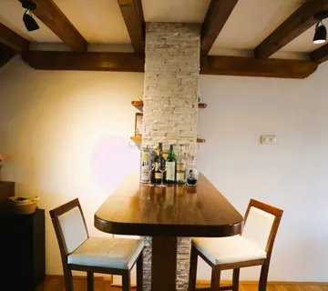 Prodaje se predivna obiteljska kuća na najpoželjnijoj lokaciji u gradu Maksimir - cover