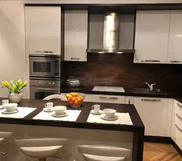 Centar, novogradnja, 63 m2 - Rijeka