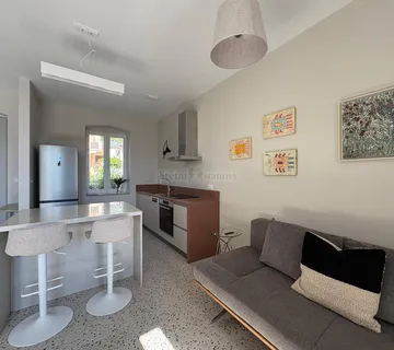 OPATIJA, 50 m2, novouređeni stan u centru, 1S+DB, PRILIKA