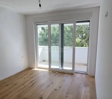 Stara Novalja, 2S+DB, s balkonom i parkingom,novogradnja - cover