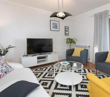 Kraljevica, najam, 105 m2, 3S+DB, s terasom - cover