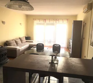 Kostrena, prilika, stan sa okućnicom, 108 m2 - cover