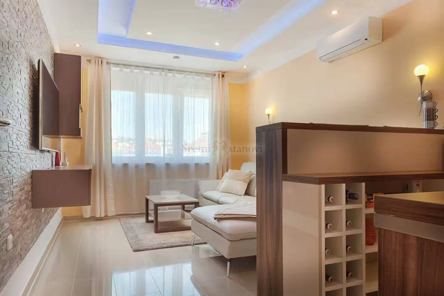 Predivan stan u centru Zagreba - cover