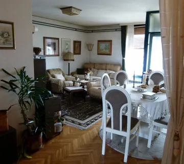 Stan Vrapče (Zagreb), 82 m2 - cover