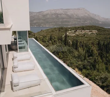 Luksuzna kuća Korčula, predivan pogled na more, bazen, sauna