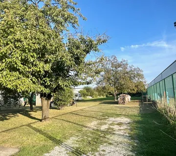 Teren / zemljište s kućom, 3031 m2, Hrvatski Leskovac, gospodarski pojas - cover