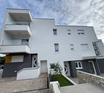 Stan Novalja, 1 S + DB, pogled na more - cover