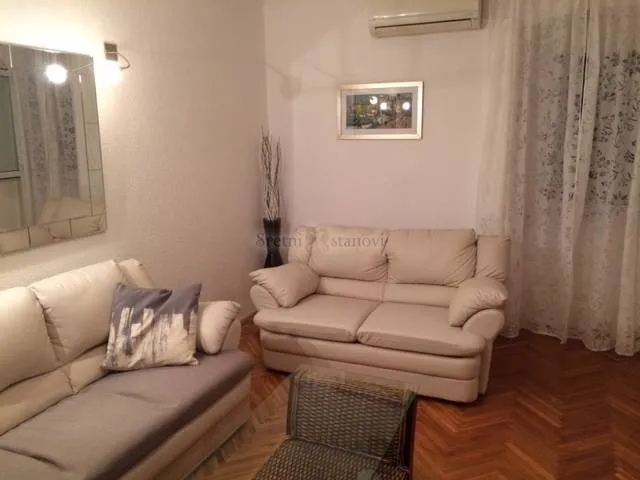 Centar, najam,  2S+DB. 73 m2 - cover