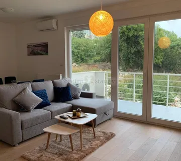 Najam Srdoči, 2S+DB, 67 m2, parking - cover