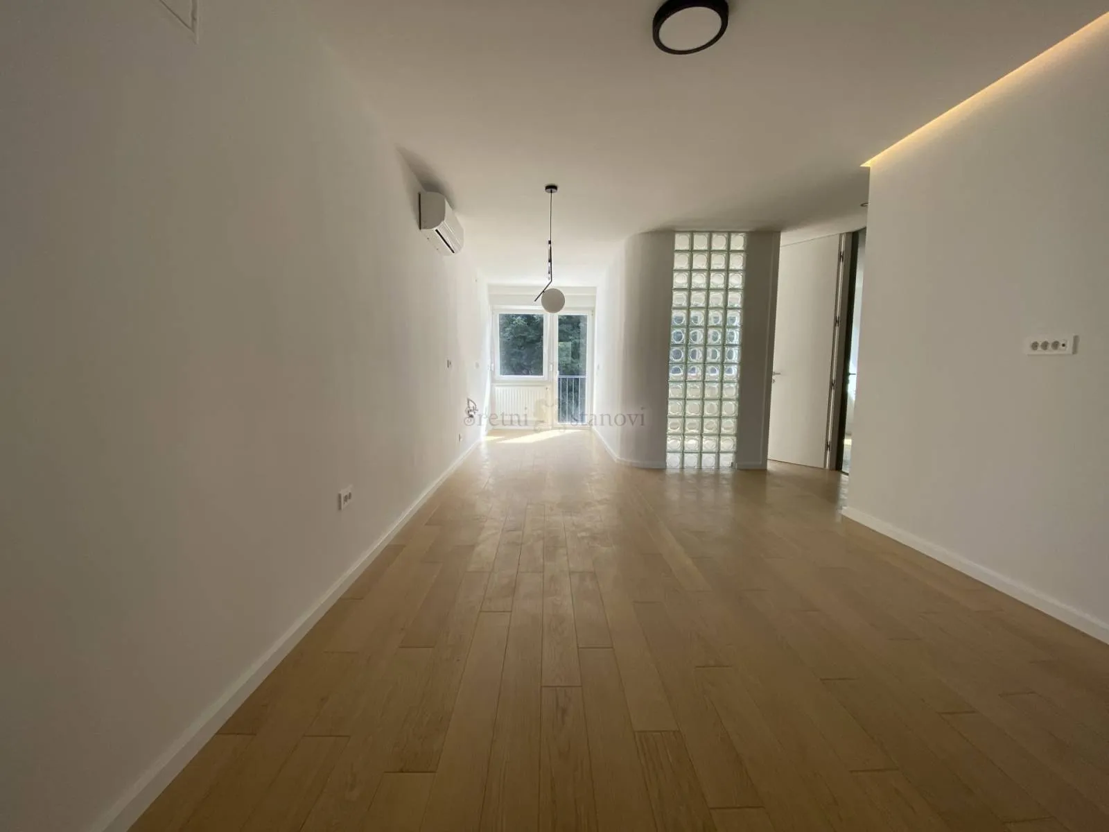 Zagreb Centar, stan 48 m2, top lokacija 1S+DB - cover