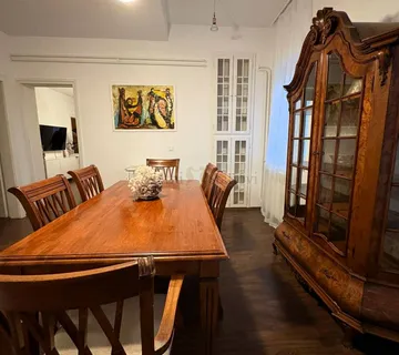 Komforni stan za najam, Tuškanac, Zagreb - cover