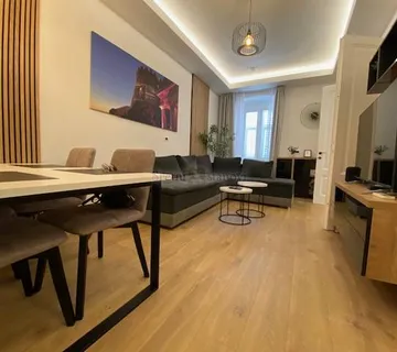 Centar, luksuzni stan za najam, 83 m2, 2S+DB - cover