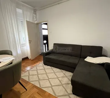 Stan za najam u centru Zagreb, Radićeva ulica +parking! - cover