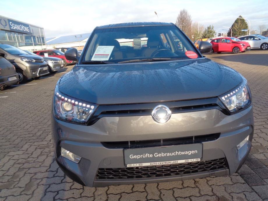 ssang-yong-tivoli-1.6-e-xgi-svojim-kamionima-uvozimo-narudzbi-slika-216591231