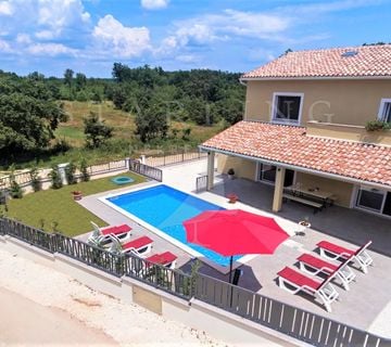 VILA S BAZENOM, PRODAJA, JURŠIĆI, 220 m2 - cover