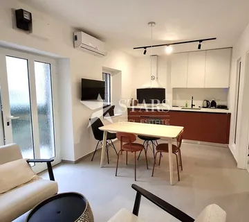 Rovinj, Grisia - adaptirani stan u prizemlju - cover