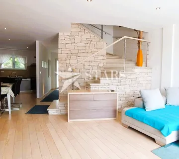 Umag, moderna kuća s bazenom, 50m do mora - Križine, Umag