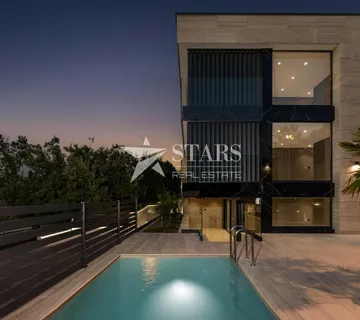 Krk, Malinska, etaža moderne vile s bazenom - cover