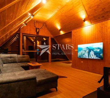 Gorski kotar, Mrkopalj - samostojeća kuća sa velikom okućnicom - cover