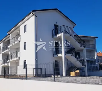 Otok Krk, Čižići 2S+DB stan u novogradnji - cover